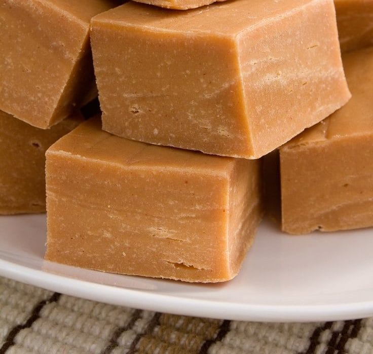 PEANUT BUTTER FUDGE