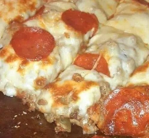 Homemade Pepperoni Pizza*!!!