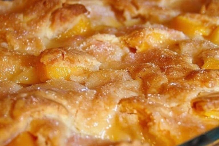 The Enduring Joy of Old-Fashioned Peach Cobbler