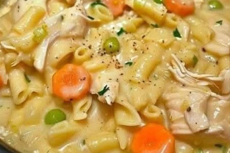 Skillet Dish with Chicken, Noodles, and Vegetables