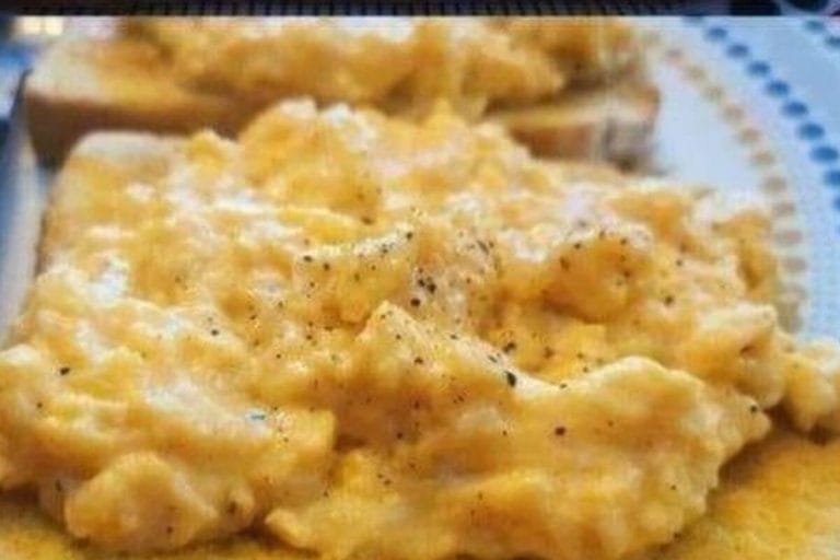 How to Make Perfect Scrambled Eggs Every Time!
