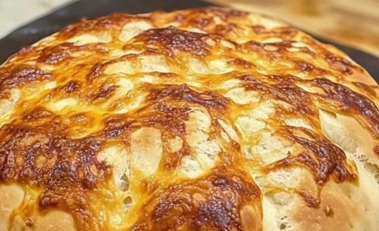 No-Knead Cheesy Bread