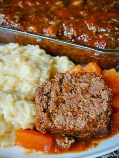 Meatloaf With A Tomato Beef Sauce
