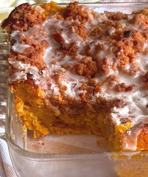 Pumpkin Spice Crumb Cake