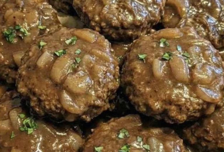 Hearty Salisbury Steak with Creamy Mushroom Gravy