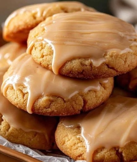 Cookies with Maple Frosting