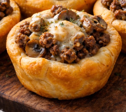 Beef and Mushroom Crescent Cups